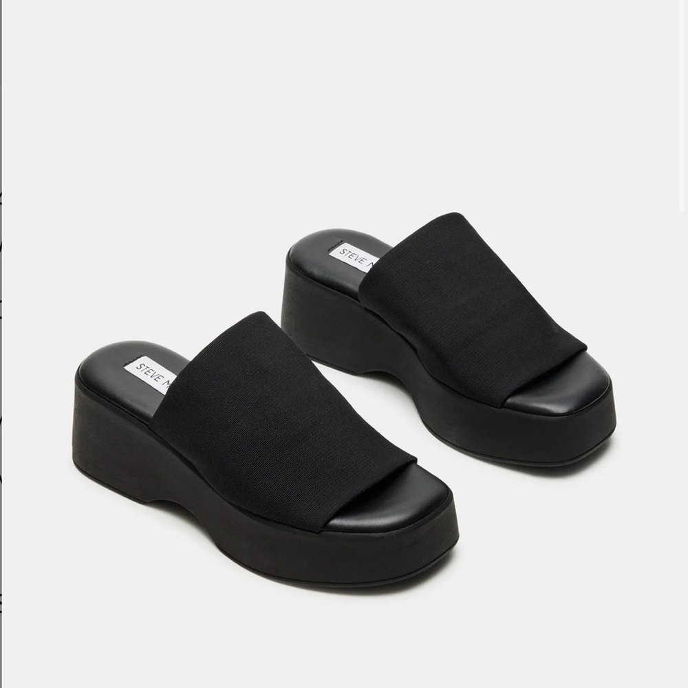 Steve Madden Vintage Y2K Black Slinky Platform Slide Sandals Size 38 EU 7.5 8 US